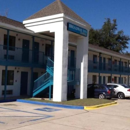 Broadway Inn Express Biloxi Exteriör bild